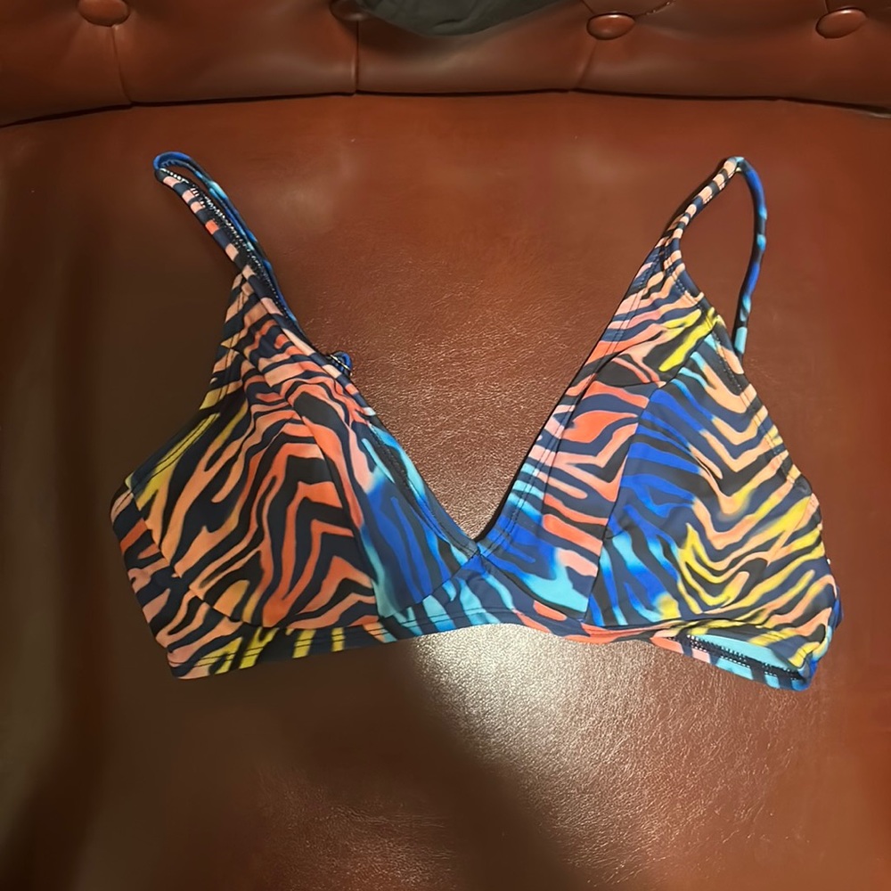 Bikini top